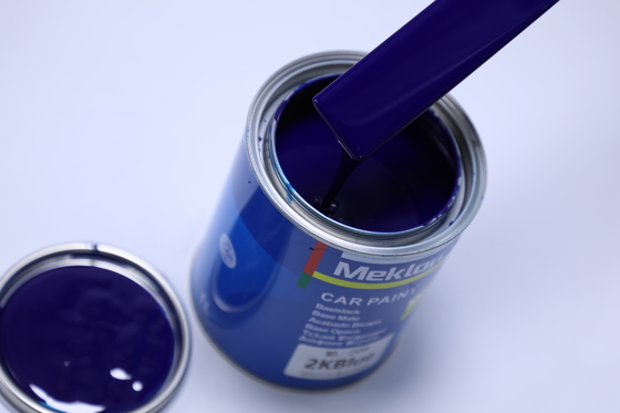 Desempenho de nível industrial e revestimento de alto brilho resistente a lascas para resultados superiores Tinta azul para carro