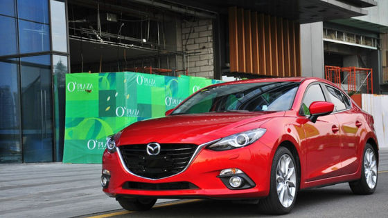Mazda 41V Soul Vermelho Carro de Alta Qualidade Pintura Finalizada