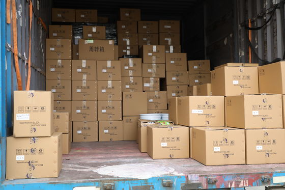 A pintura de automóveis à base de óleo tem uma taxa de cobertura resistente ao desgaste elevada